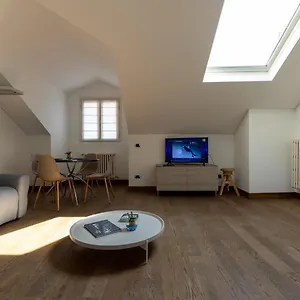 Maison One Nel Centro Di , Milano Italia